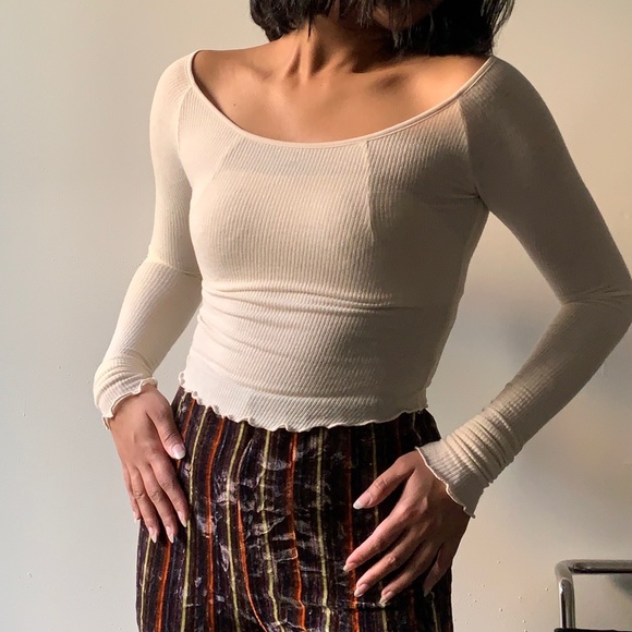 UO crop - Picture 2 of 2